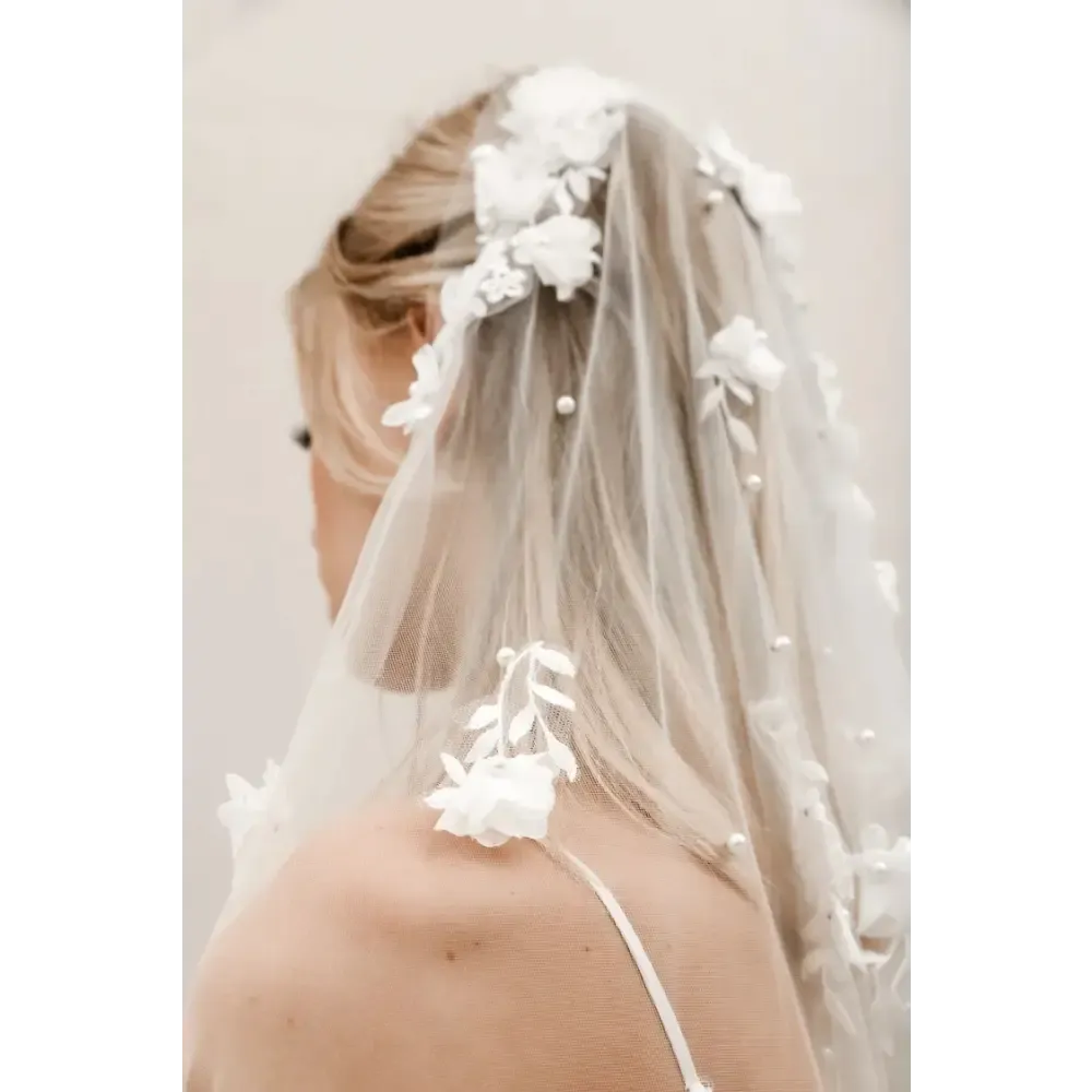 3D Floral Veil V008