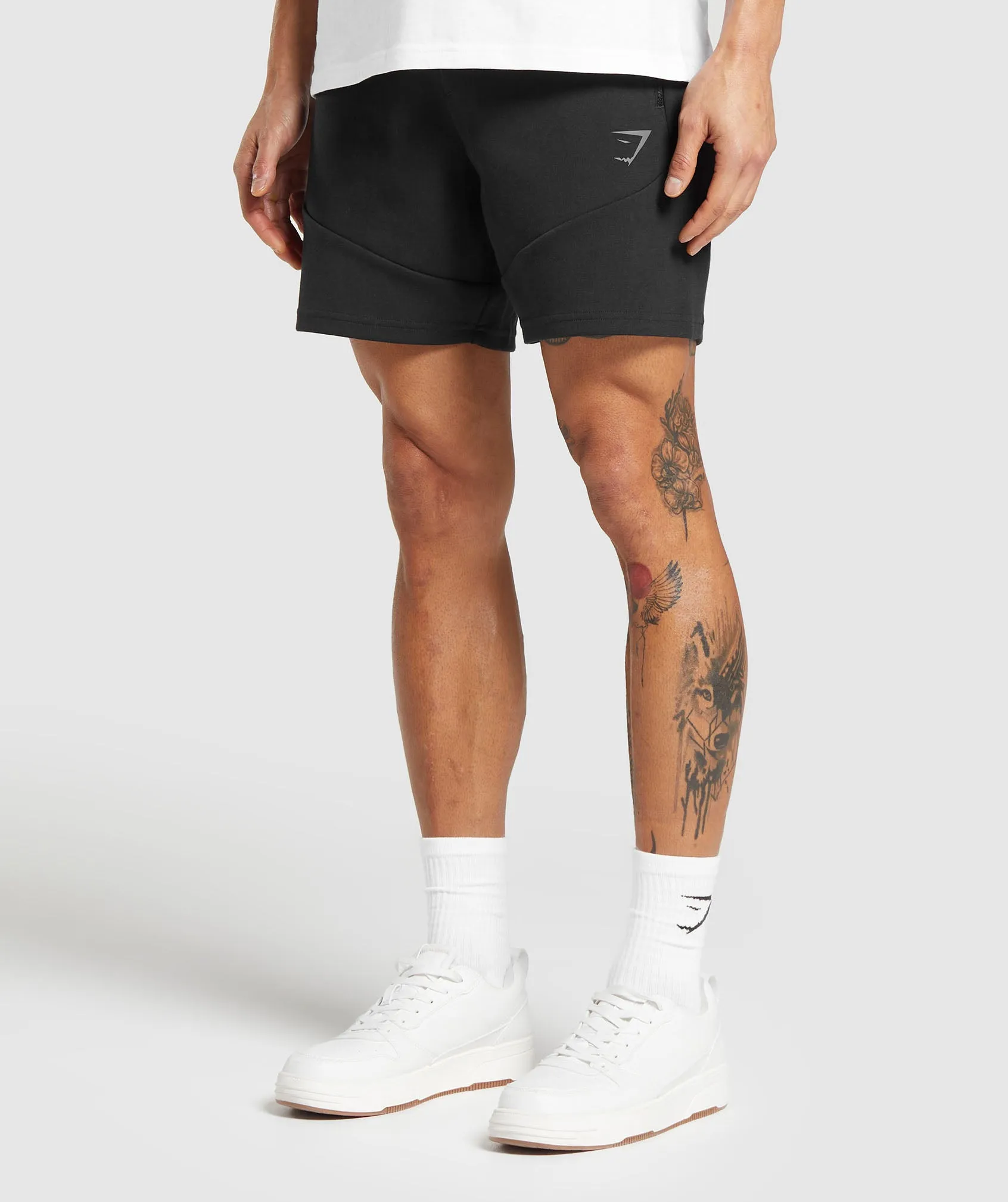 Gymshark Interlock Tech 6" Shorts - Black