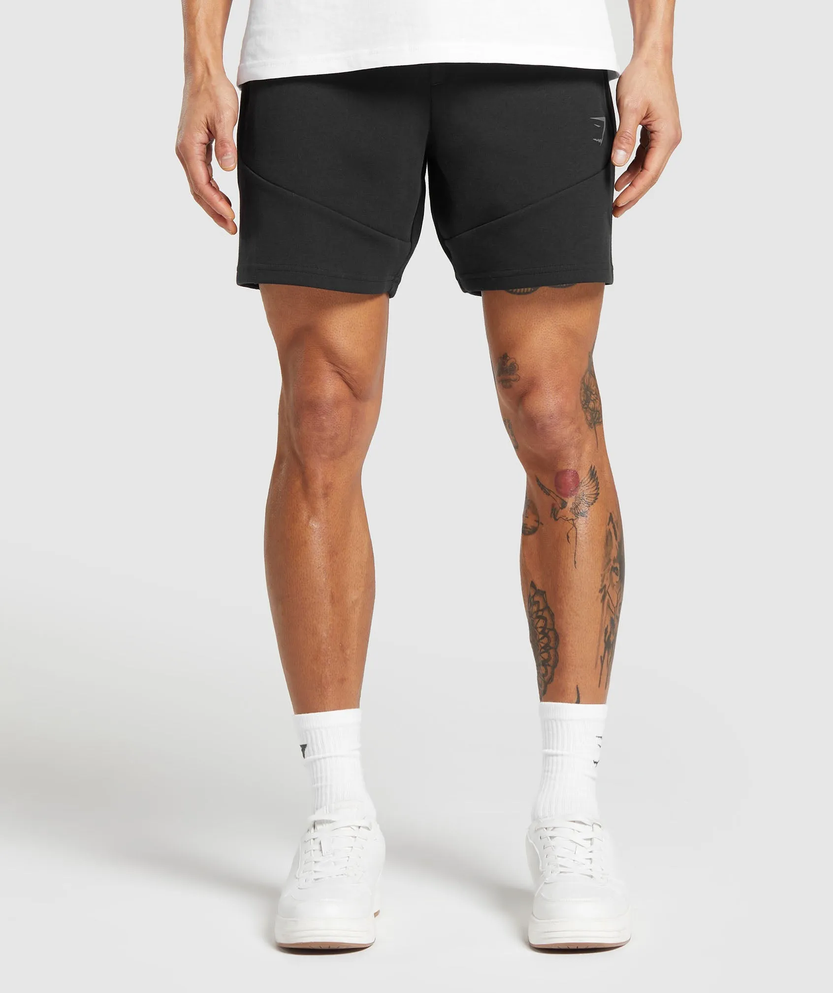 Gymshark Interlock Tech 6" Shorts - Black