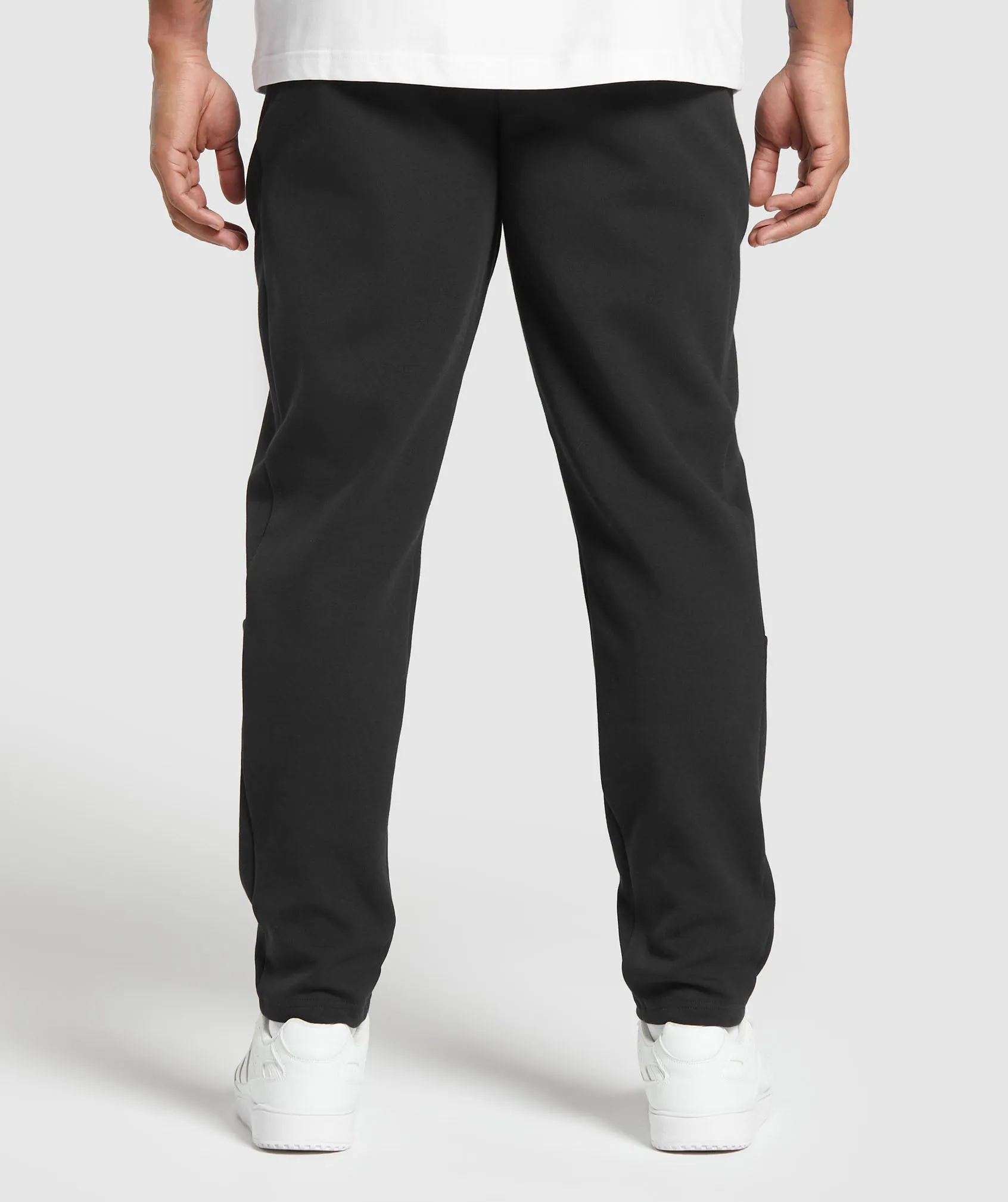 Gymshark Interlock Tech Joggers - Black