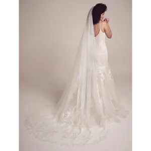 Maggie Sottero Morgan Veil