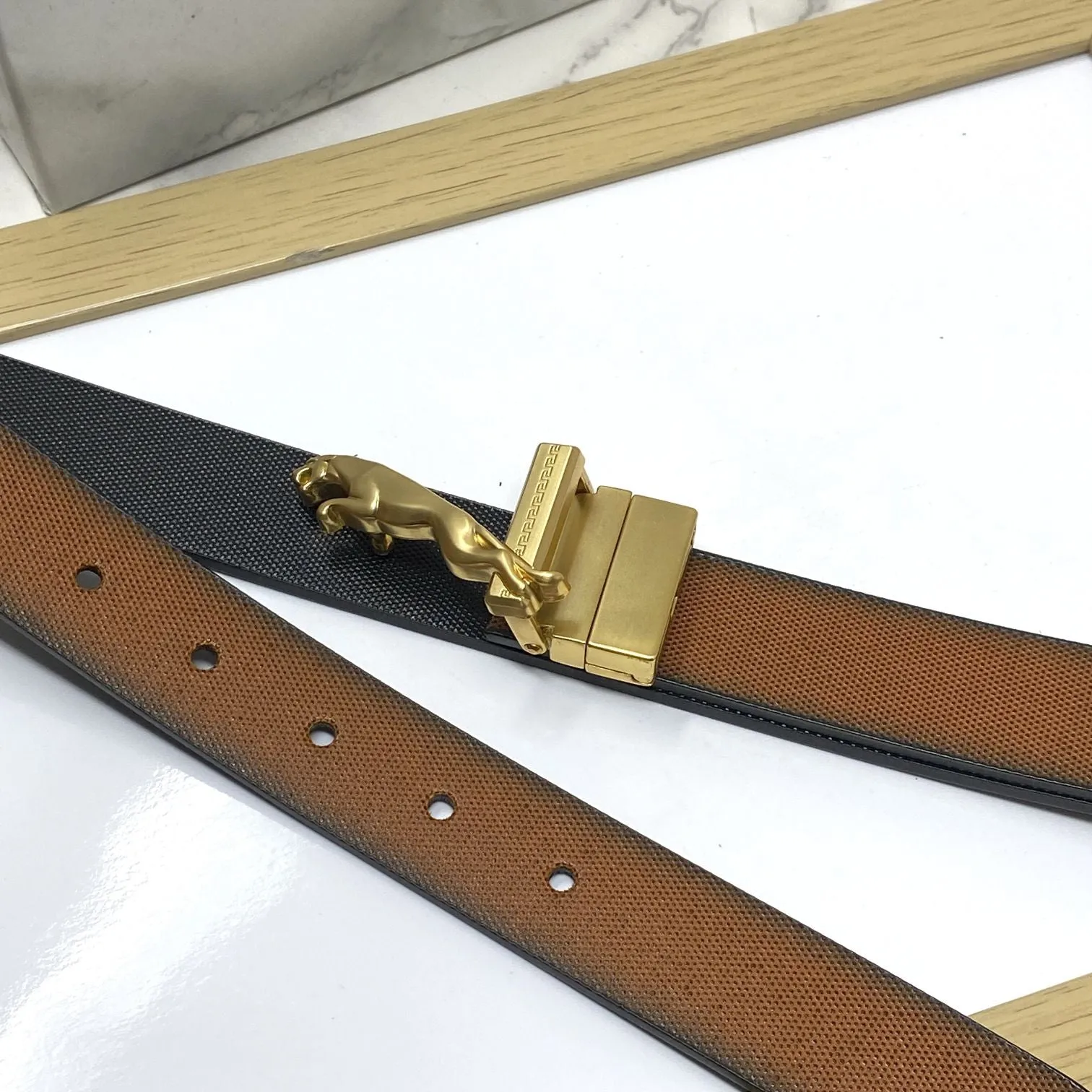 Small Jaguar Pattern Reversible Strap Belt -JonasParamount