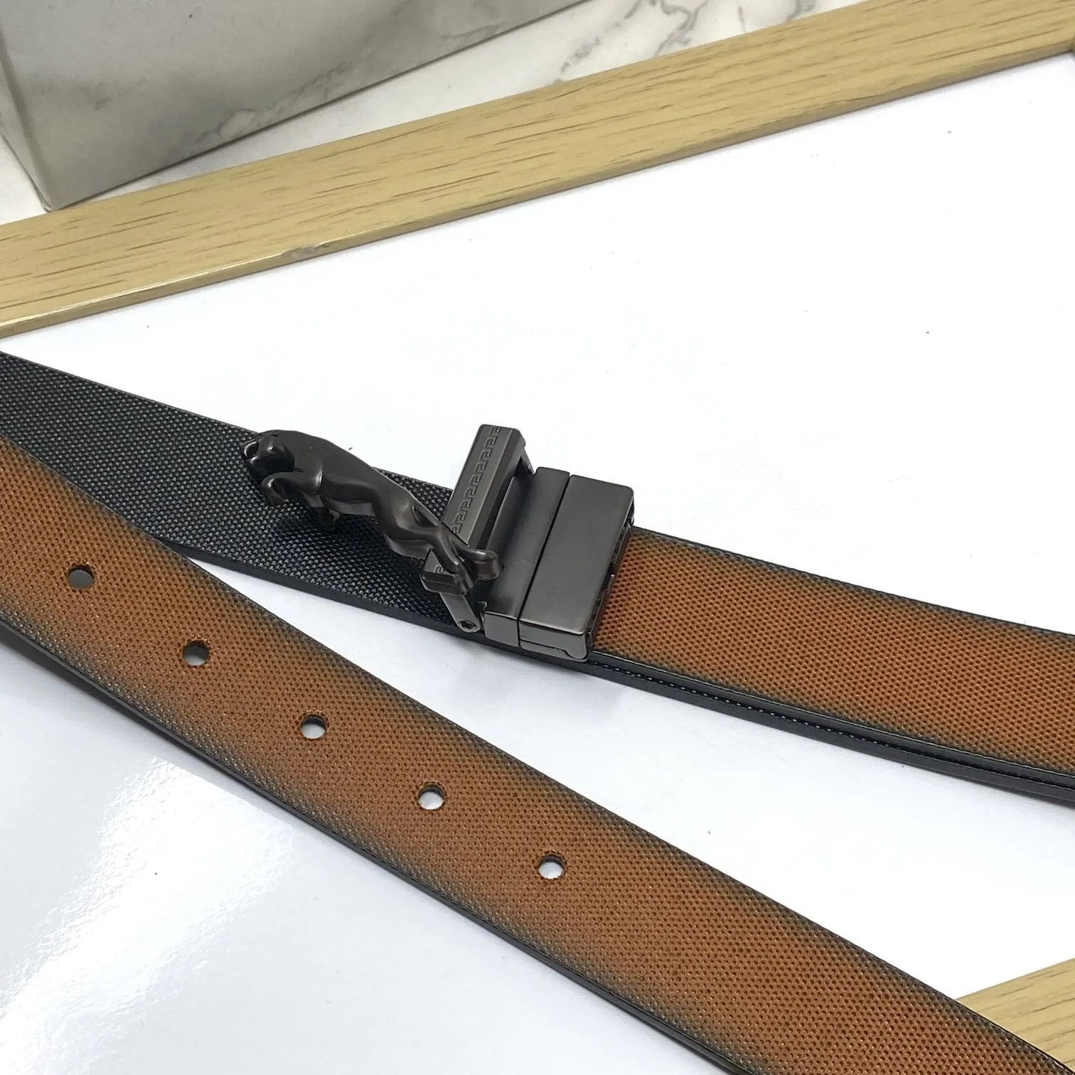 Small Jaguar Pattern Reversible Strap Belt -JonasParamount