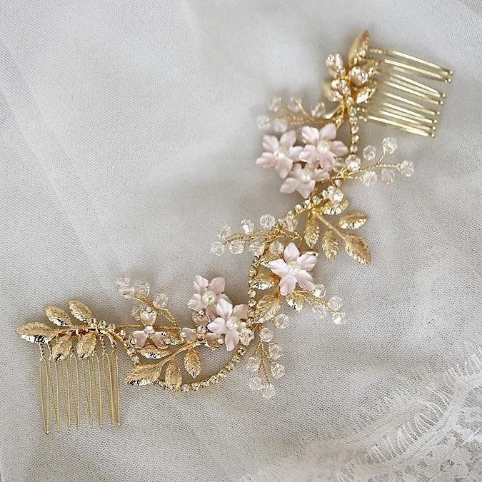 V125. bridal hairpiece, back comb accessory for wedding